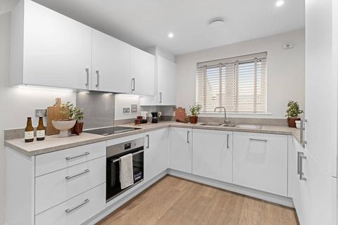 4 bedroom terraced house for sale, Tovil, Maidstone, Kent, ME15 6FL