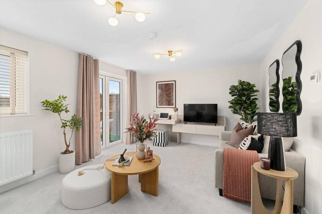House in Maidstone - More