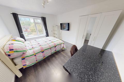 2 bedroom maisonette to rent, 18 Dundas Close, Nottingham, NG1 4EX