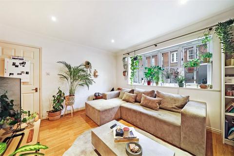 2 bedroom apartment for sale, Wedmore Street, London, N19