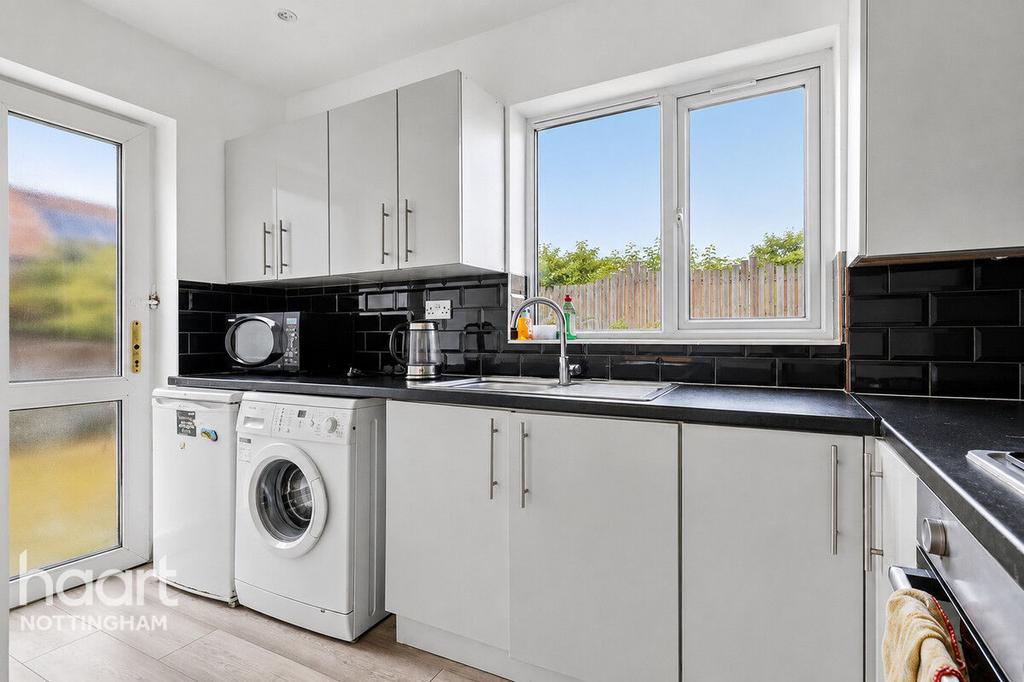 House in Nottingham, Aspley - View 5