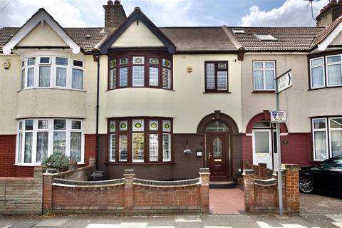 3 bedroom house for sale, Wilmington Gardens, Barking IG11
