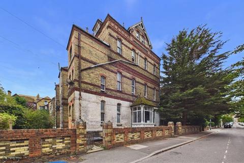 house for rent in Westbourne Gardens, Folkestone, Kent, CT20