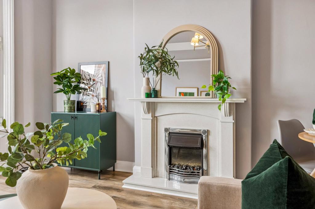 Apartment in Glasgow - More