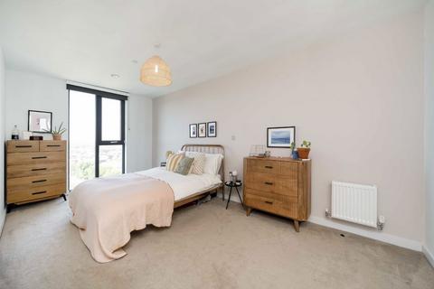 2 bedroom flat for sale, Station Approach Hoe Street, Walthamstow