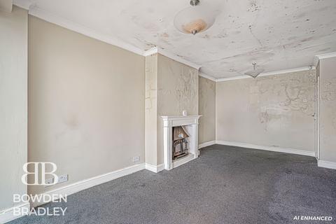 2 bedroom semi-detached bungalow for sale, Mossford Lane, Barkingside, IG6
