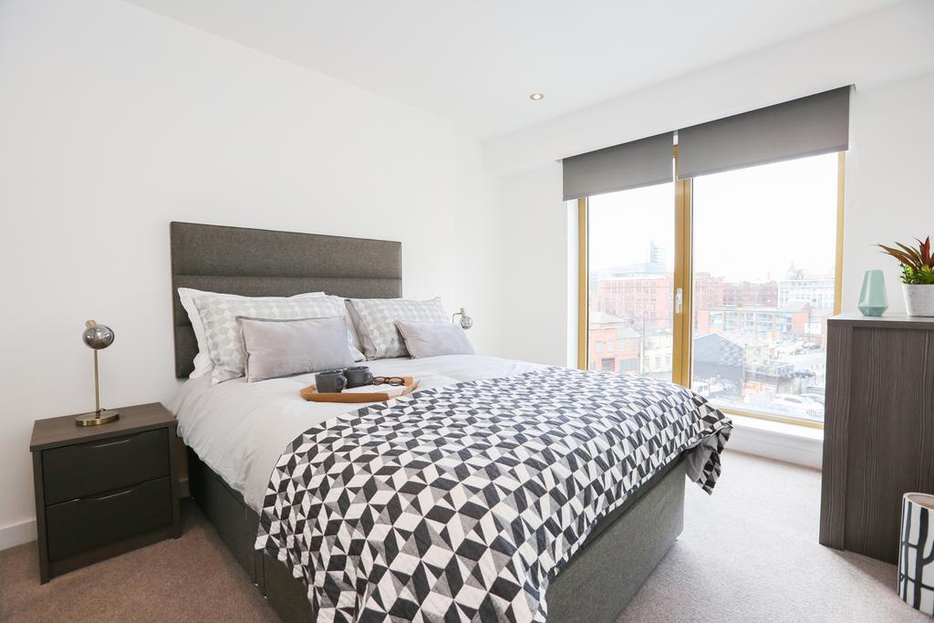 Apartment in Manchester, City Centre - View 4