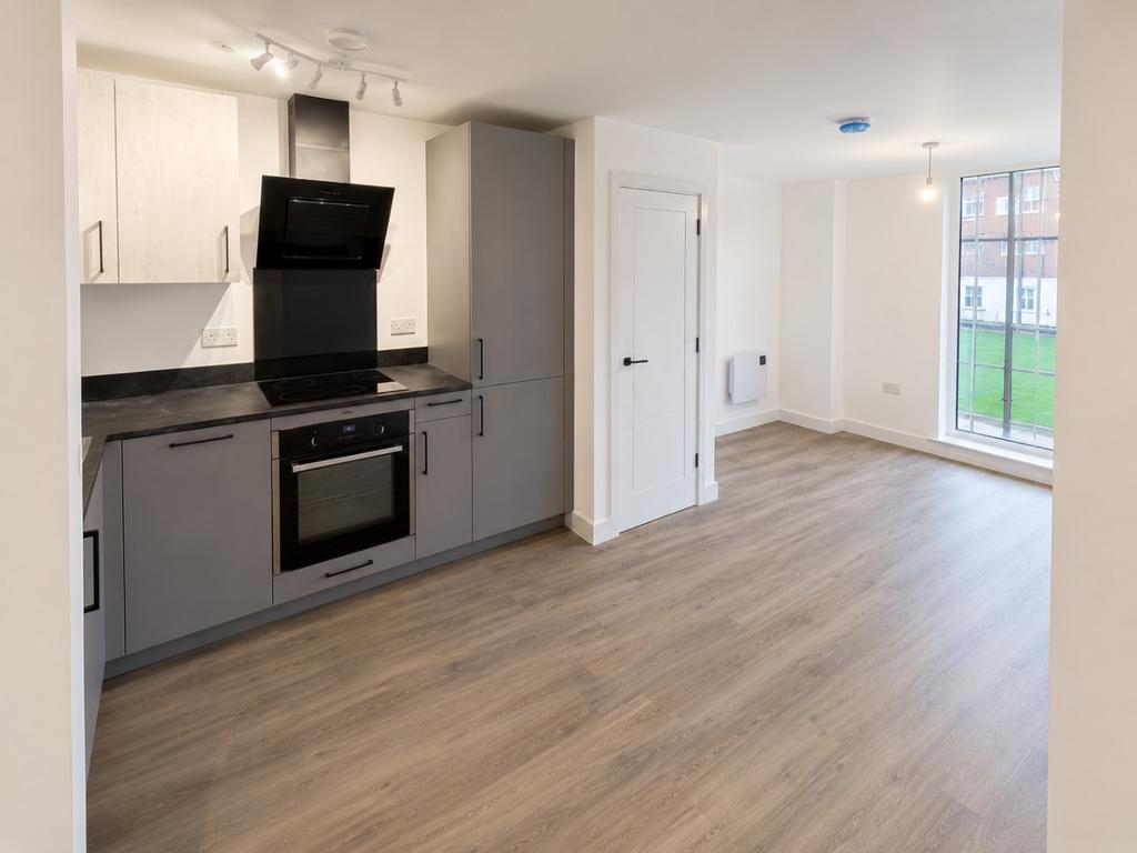 Apartment in Poole - View 2