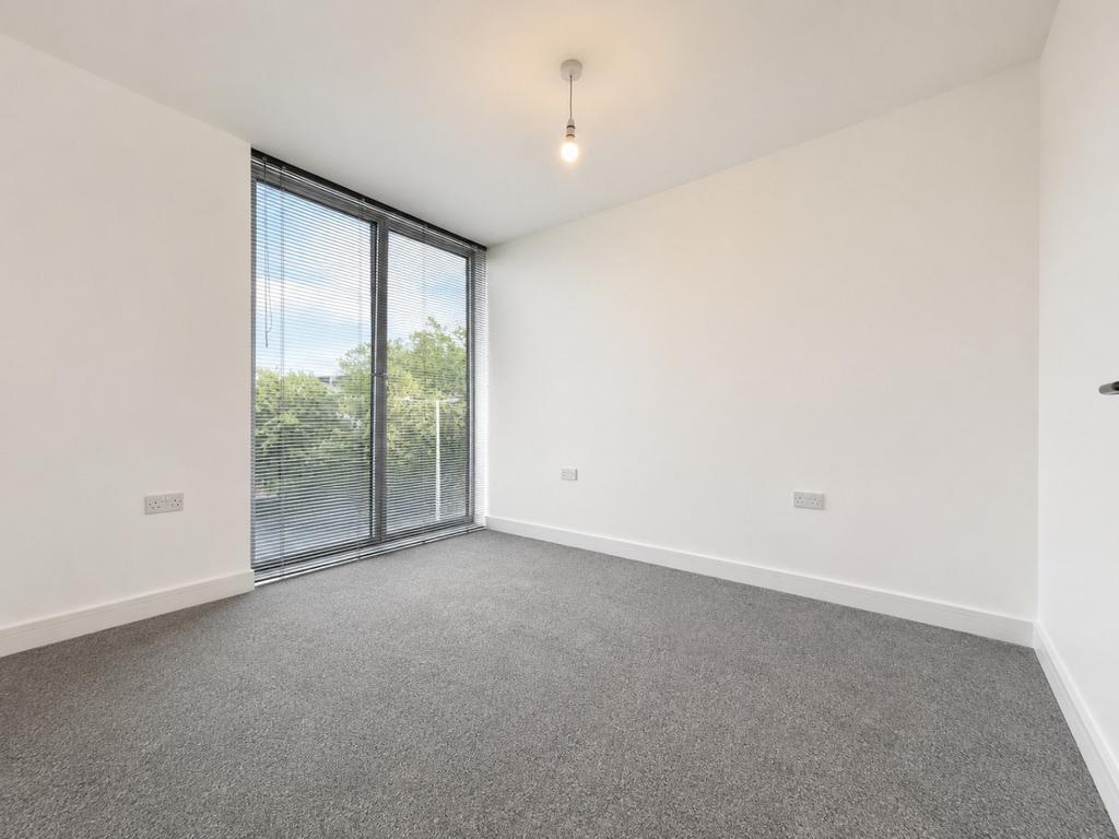 Apartment in Poole - More