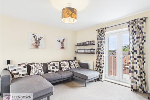1 bedroom penthouse for sale, Wilson Avenue, Chelmsley Wood, Birmingham, West Midlands, B37