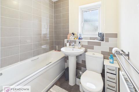 1 bedroom penthouse for sale, Wilson Avenue, Chelmsley Wood, Birmingham, West Midlands, B37