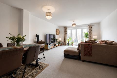 4 bedroom link detached house to rent, Anderson Drive, PETERBOROUGH PE3