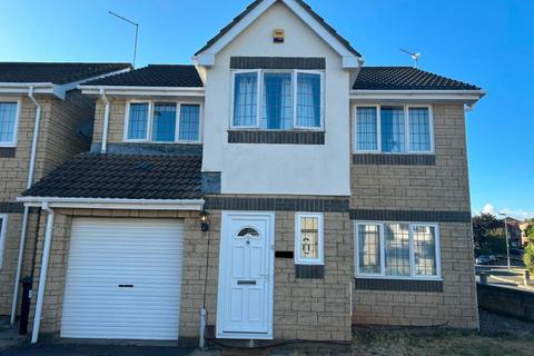 4 bedroom detached house to rent, Palmers Leaze, Bristol BS32
