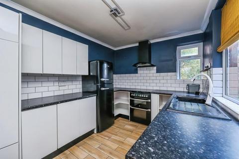 3 bedroom semi-detached house to rent, Bristol Road, Ilkeston, DE7