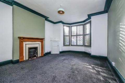 3 bedroom semi-detached house to rent, Bristol Road, Ilkeston, DE7