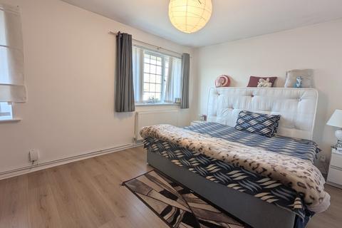 undefined, Elms Lane, WEMBLEY, HA0