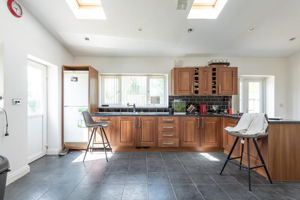 House in Hull, Kingston upon Hull - View 5