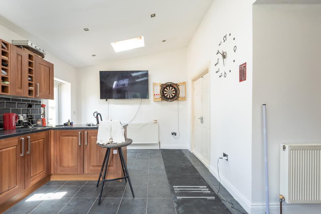 House in Hull, Kingston upon Hull - More