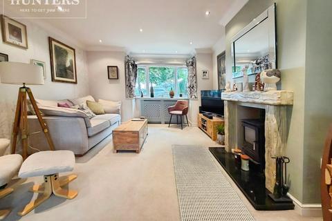 4 bedroom semi-detached house for sale, Intake Lane, Barnsley