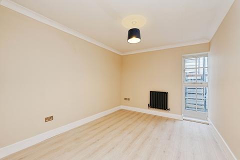 3 bedroom flat for sale, Croydon Road, Keston, BR2