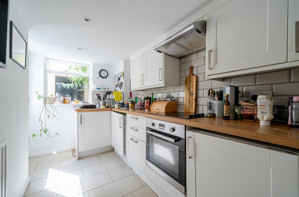 Apartment in East Sussex - View 2