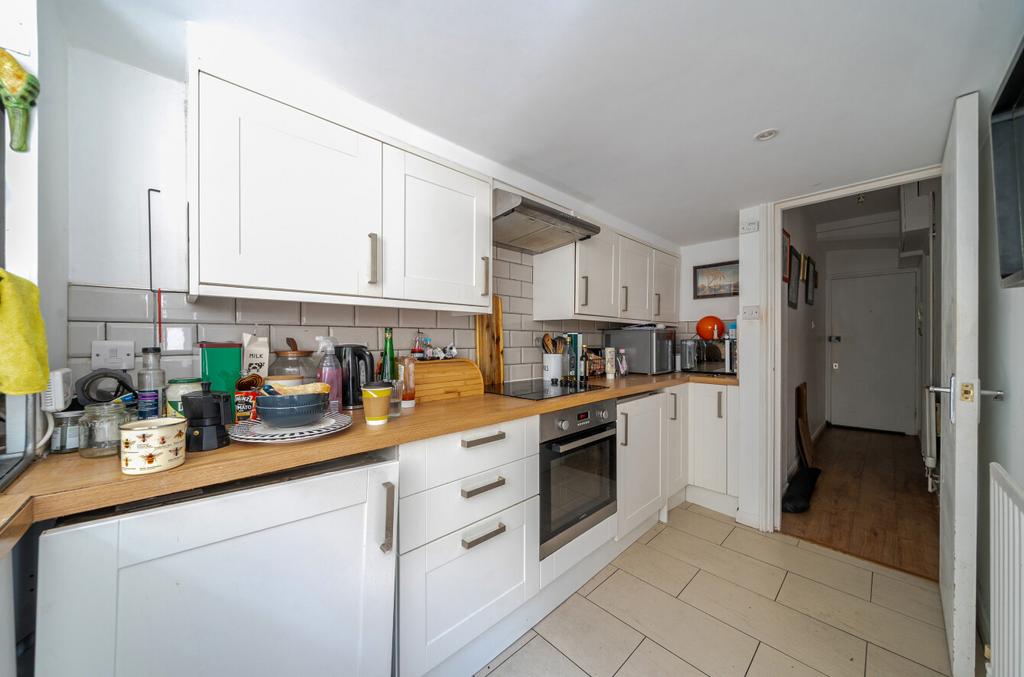 Apartment in East Sussex - View 3