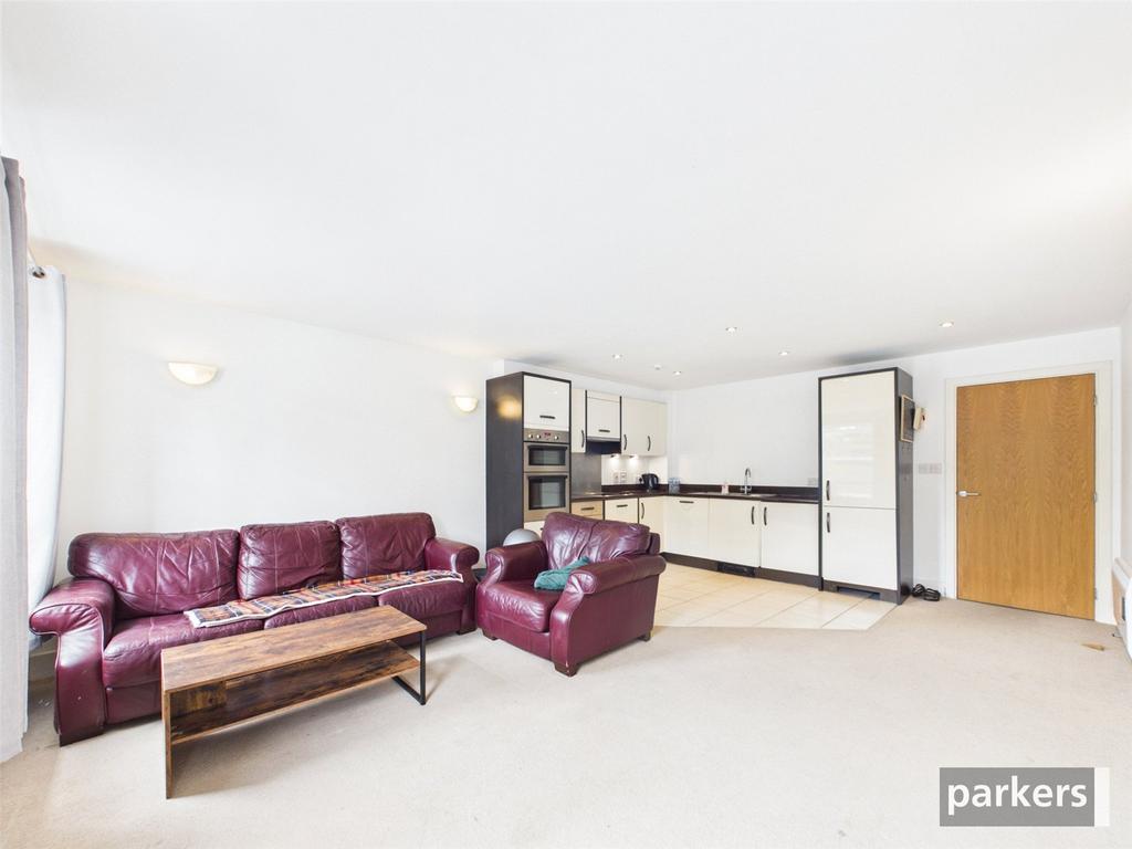 Apartment in Berkshire - View 4
