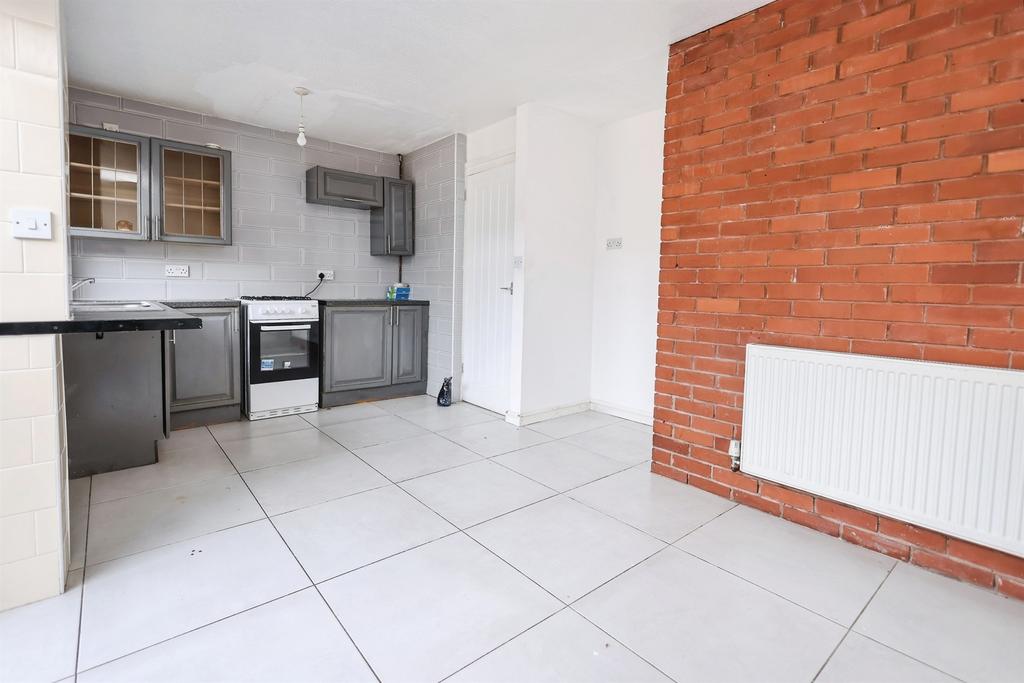 House in Birmingham, West Midlands - View 4