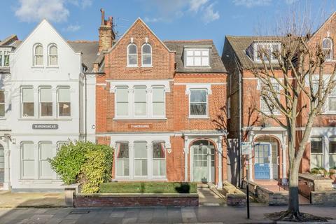 1 bedroom flat for sale, Streathbourne Road, London SW17