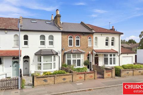 2 bedroom house for sale, Wellesley Road, Wanstead