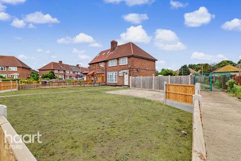3 bedroom semi-detached house for sale, Woodbridge Road, Barking