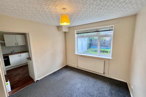 3 bedroom house to rent, Failsworth Close, Nottingham, NG11