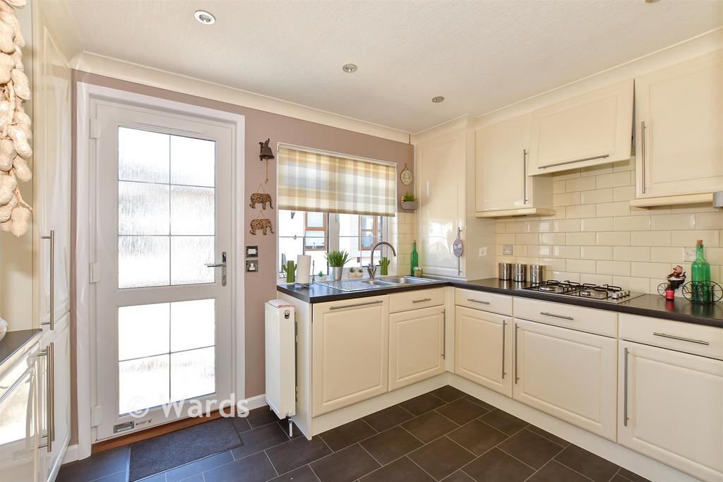 House in Whitstable, Mariner's View - More