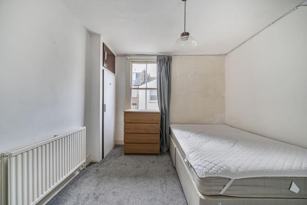 Apartment in London - More