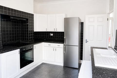 2 bedroom end of terrace house to rent, Exmouth Street, Hull, East Yorkshire, HU5