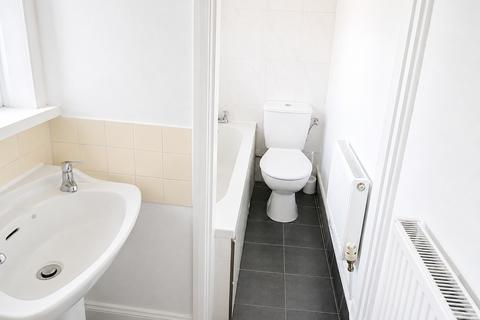 2 bedroom end of terrace house to rent, Exmouth Street, Hull, East Yorkshire, HU5