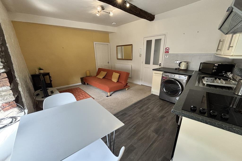 Apartment in Kendal - View 3