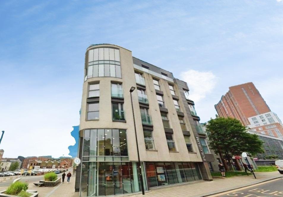Apartment in South Yorkshire - View 4