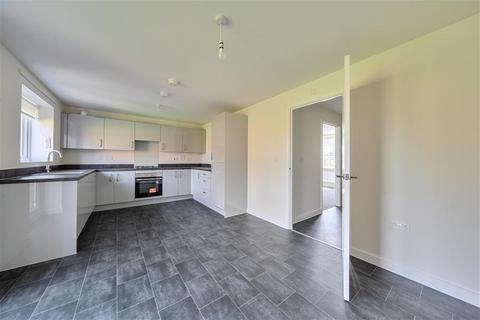 4 bedroom detached house to rent, Sylvester Crescent, S81