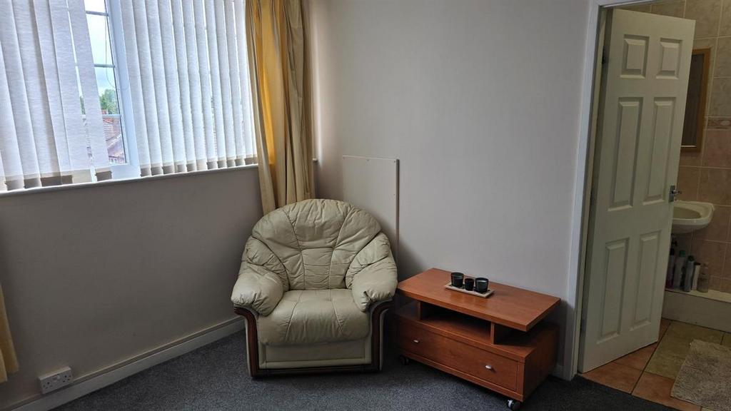 House in Manchester - More