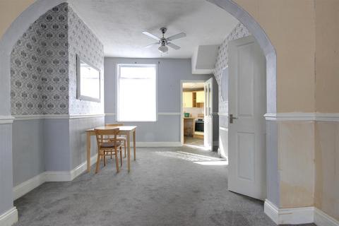 2 bedroom terraced house for sale, Lambton Street, Hull