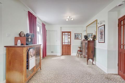 2 bedroom semi-detached bungalow for sale, Appleton Road, Benfleet, SS7