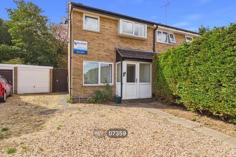 3 bedroom semi-detached house to rent, Medeswell, Peterborough, PE2 5PD