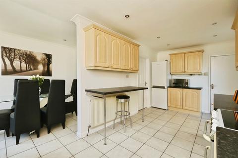 3 bedroom semi-detached house for sale, Grange Avenue, Hatfield, Doncaster