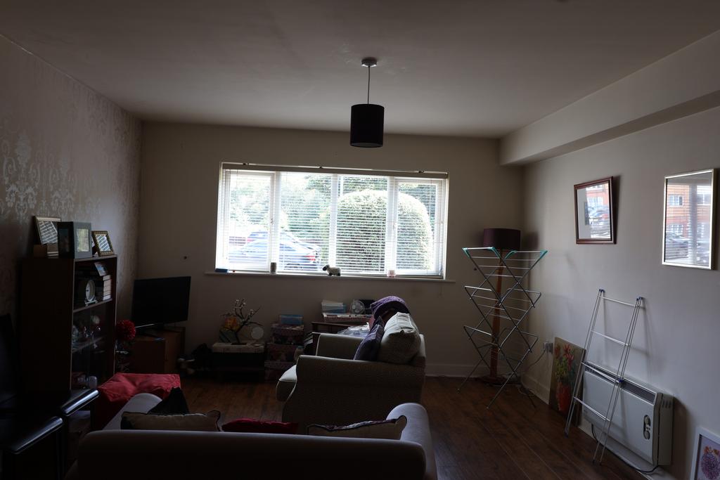 Apartment in Liverpool - View 2
