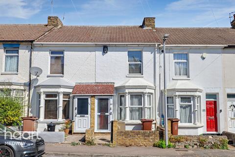 2 bedroom terraced house for sale, Bingham Road, Rochester