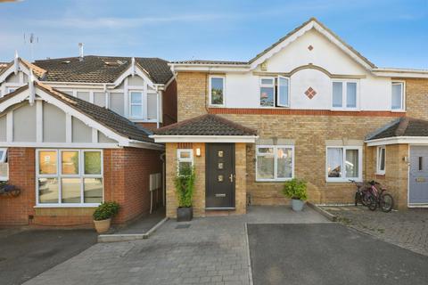 3 bedroom semi-detached house for sale, Challinor, HARLOW