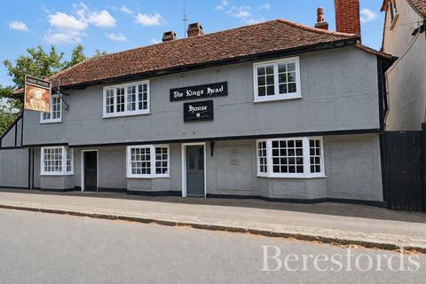 6 bedroom detached house to rent, High Street, Stebbing, CM6
