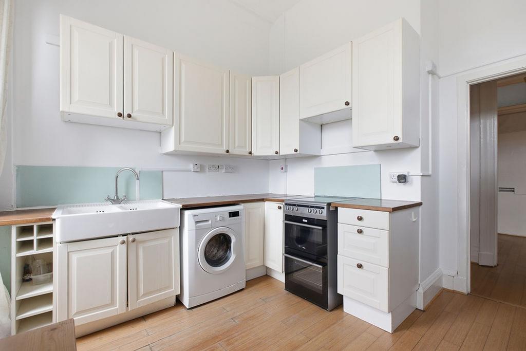 Apartment in Johnstone - View 3