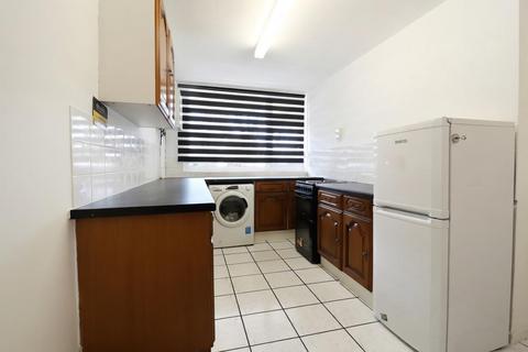 undefined, Maundeby Walk, Neasden Lane, London